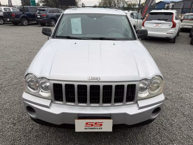JEEP GRAND CHEROKEE LAREDO 3.7 4X4 2006