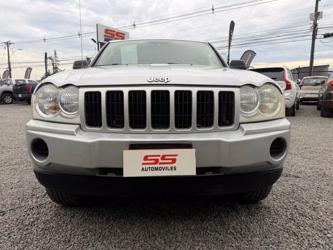 JEEP GRAND CHEROKEE LAREDO 3.7 4X4 2006
