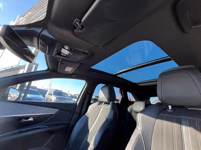 PEUGEOT 3008 1.5 GT 2022 - Imagen 12