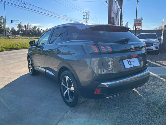 PEUGEOT 3008 1.5 GT 2022 - Imagen 4