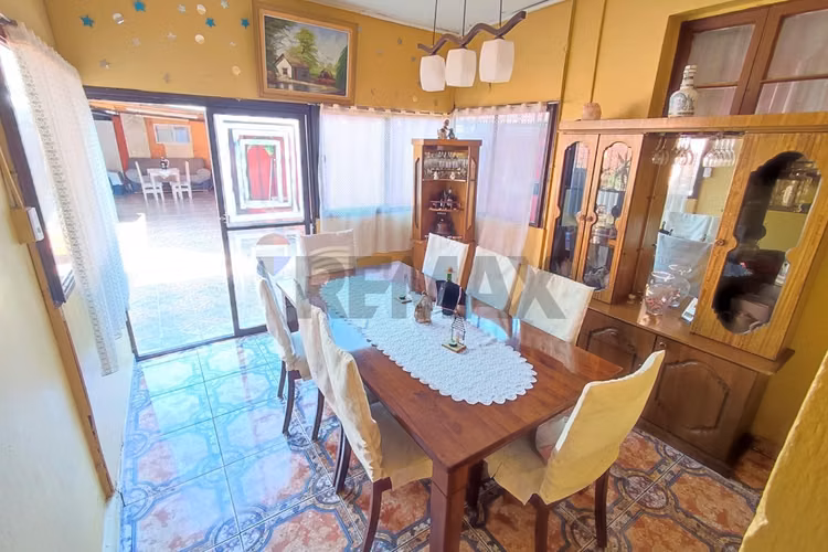 Gran casa en el llano: totalmente amoblada