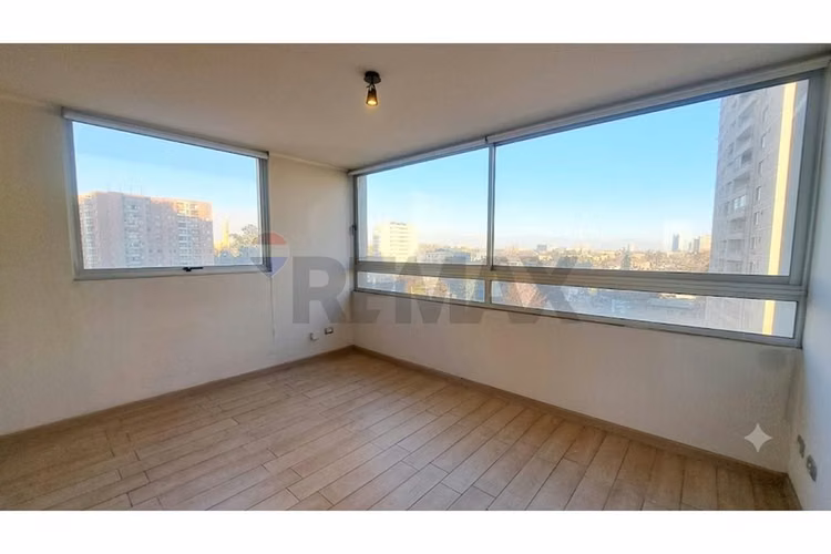 Amplio estudio metro gruta lourdes. acepta ofertas - Imagen 4