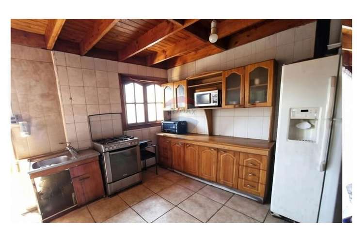 Propiedad uso mixto: oficina+bodega+vivienda+metro