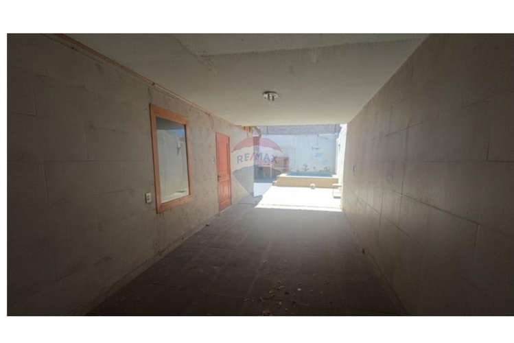 Propiedad uso mixto: oficina+bodega+vivienda+metro