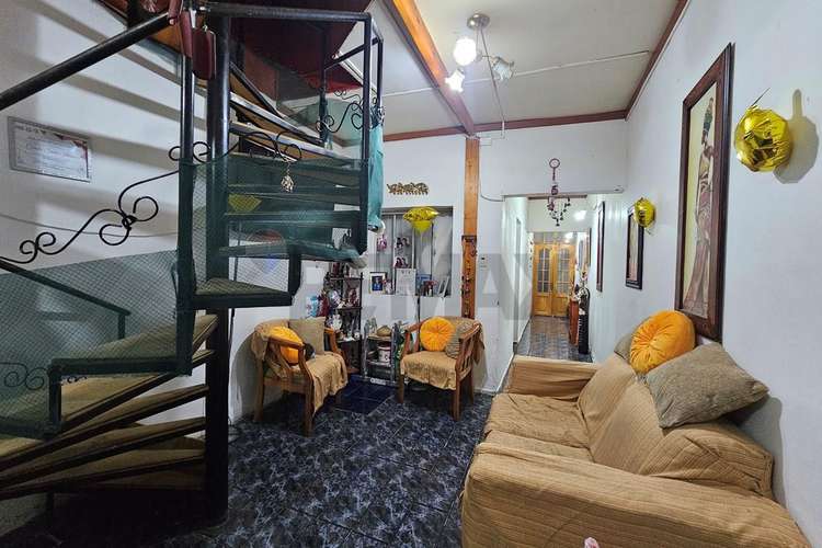 Casa en centro de la ciudad - Imagen 2