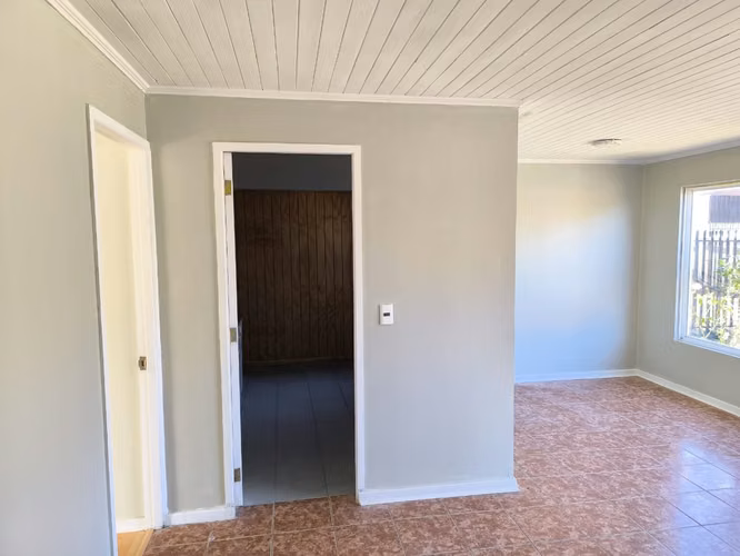 OPORTUNIDAD HERMOSA CASA EN PARQUE FUNDADORES - Imagen 4