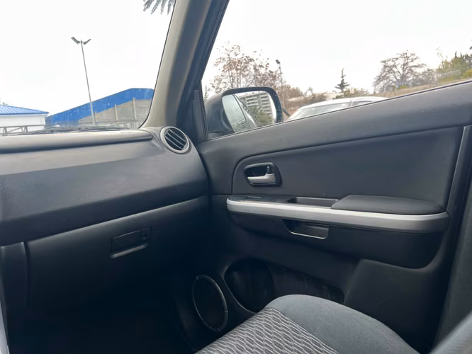 Suzuki Grand Nomade 4X4 2014 - Imagen 16