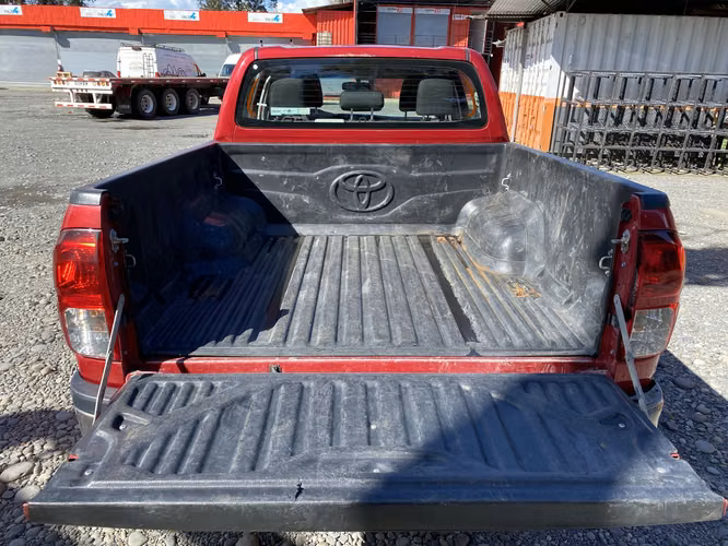 HILUX DX 4X4 RJVR76-TEMUCO - Imagen 19