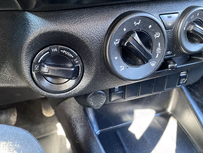 HILUX DX 4X4 RJVR76-TEMUCO - Imagen 16