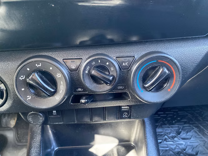HILUX DX 4X4 RJVR76-TEMUCO - Imagen 15