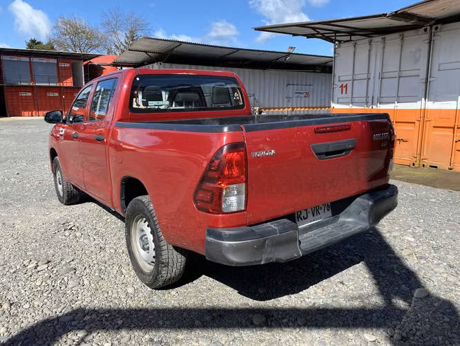HILUX DX 4X4 RJVR76-TEMUCO - Imagen 3