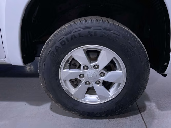 L200 WORK CR 4X2 RRRD62-SANTIAGO - Imagen 8