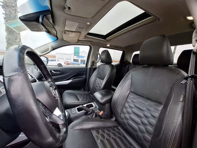 Nissan Navara 2.3 4X4 DOB.CAB. AT 2024 - Imagen 11