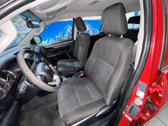 HILUX DX 4X4 SKLL99-SANTIAGO - Imagen 14