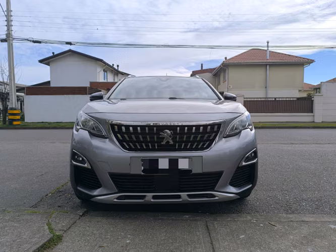 Peugeot 3008 Allure. Año 2019. Diesel 1.6