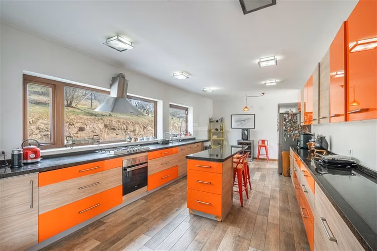 Casa en arriendo de 5 dorm. en ColinaALTOS DE LA RESERVA. E - Imagen 8