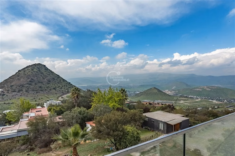 Casa en arriendo de 5 dorm. en ColinaALTOS DE LA RESERVA. E - Imagen 6