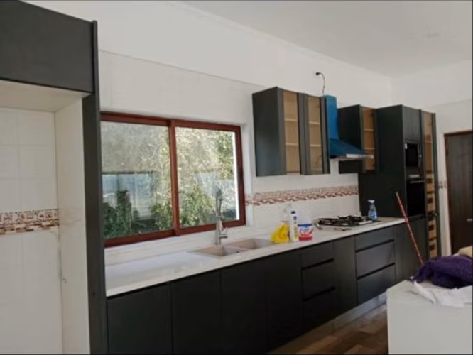 ESPECTACULAR PARCELA CON CASA MODERNA DE 5 D, 5B EN EL MONTE - Imagen 10