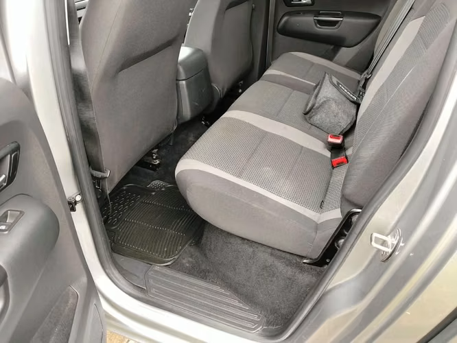 VOLKSWAGEN AMAROK 2023 - Imagen 5