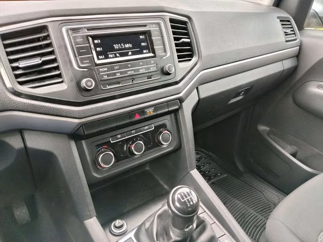 VOLKSWAGEN AMAROK 2023 - Imagen 4