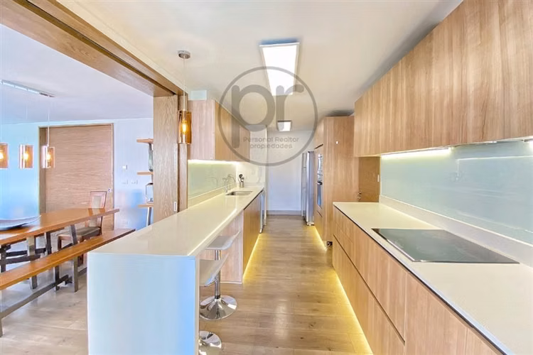 Venta El Golf, Moderno, 3 dorm, estar, cocina semi-integrada - Imagen 32