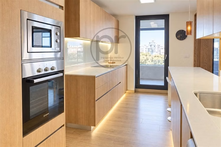 Venta El Golf, Moderno, 3 dorm, estar, cocina semi-integrada - Imagen 29
