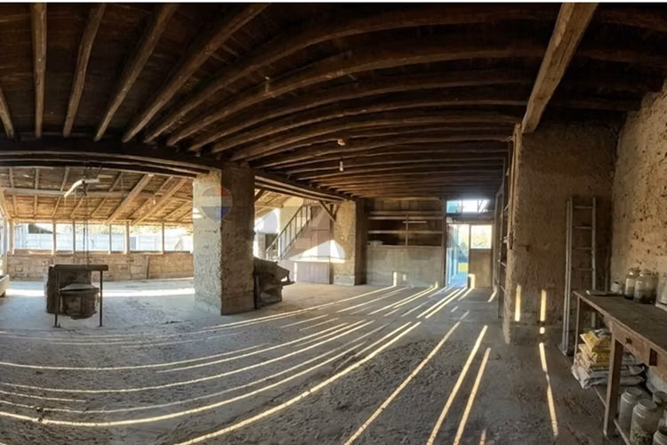 Se vende casona esquina patrimonial
