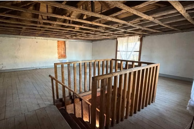 Se vende casona esquina patrimonial - Imagen 17