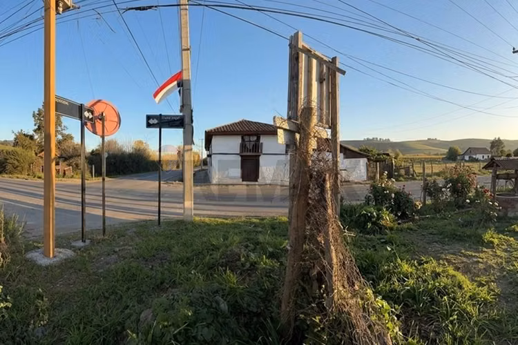 Se vende casona esquina patrimonial - Imagen 2