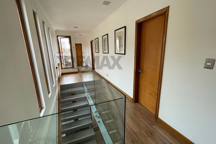 Precio reajustado: vista cordillera chicureo