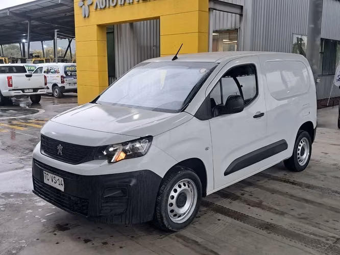 PEUGEOT PARTNER 2024