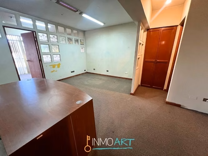 Oficina o local comercial en arriendo en centro de Temuco