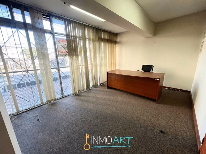 Oficina o local comercial en arriendo en centro de Temuco
