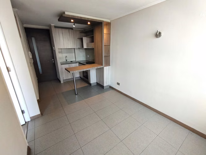 Arriendo depto  1D+1B, conexión a lavadora, Independencia - Imagen 7
