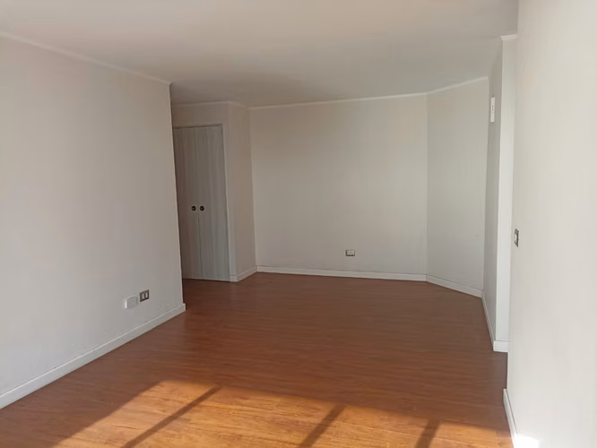 Arriendo Depto. Con terraza, estacionamiento y bodega- - Imagen 3