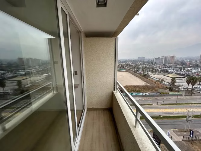 ARRIENDO DE HERMOSO DEPARTAMENTO DE 2H+2B+EST+BOD - Imagen 4