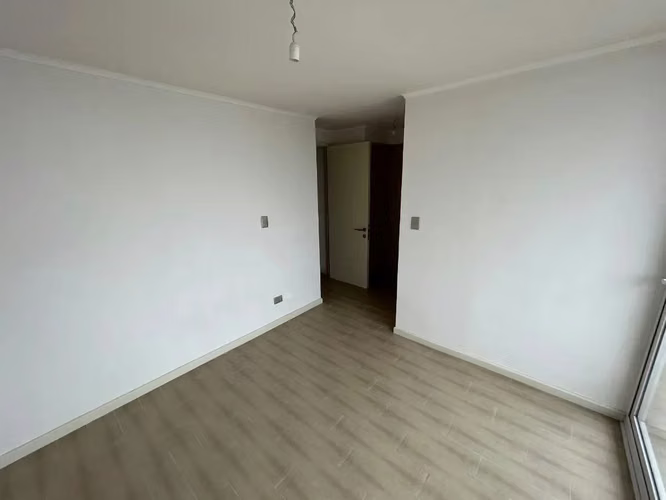 ARRIENDO DE HERMOSO DEPARTAMENTO DE 2H+2B+EST+BOD - Imagen 7