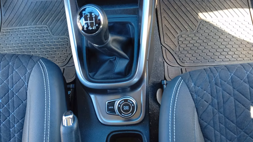 Suzuki Vitara 2021 GLX AllGrip 1.6 - Imagen 15