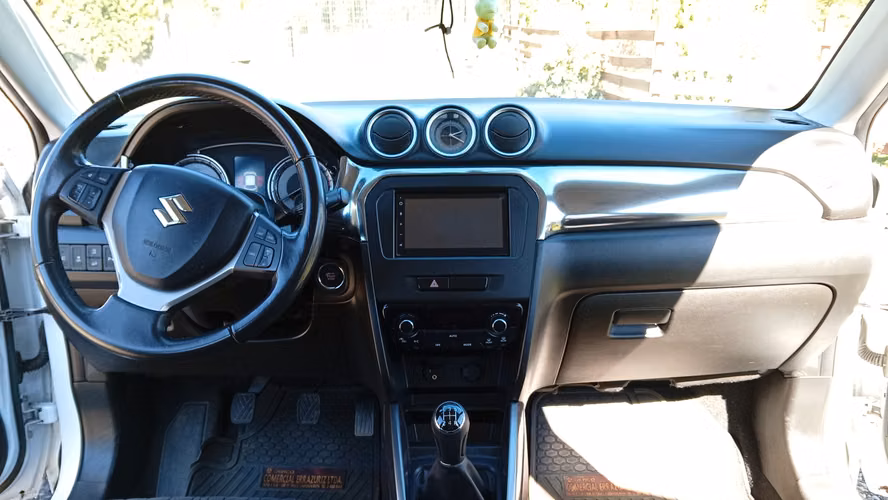 Suzuki Vitara 2021 GLX AllGrip 1.6 - Imagen 6