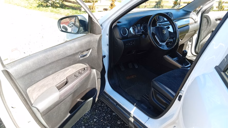 Suzuki Vitara 2021 GLX AllGrip 1.6 - Imagen 13