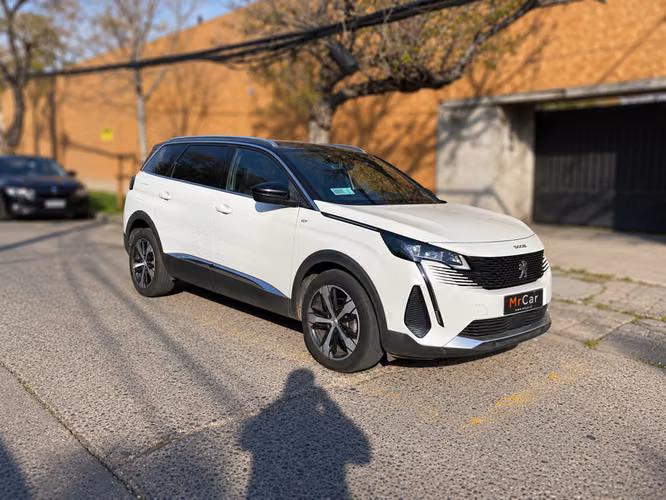 PEUGEOT 5008 ACTIVE - 2023 | 4664 - Imagen 3
