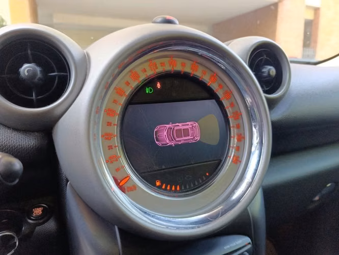 MINI COOPER 5P SALT TM F55 - 2014 | 2609 - Imagen 8