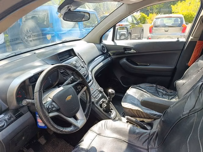 CHEVROLET ORLANDO LS 2.0LD 6MT - 2016 | 2595 - Imagen 9