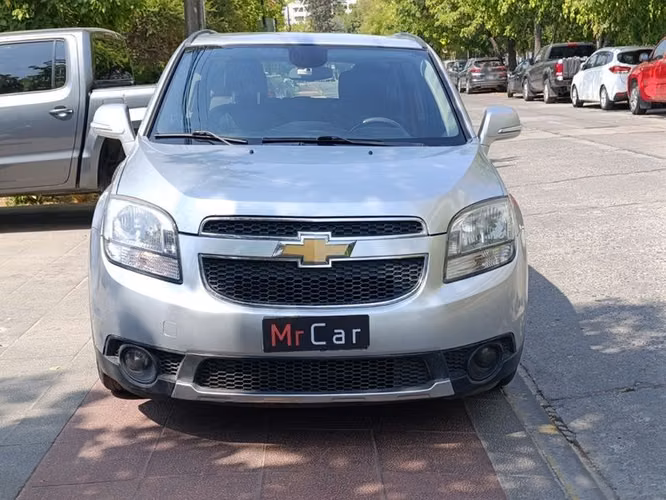 CHEVROLET ORLANDO LS 2.0LD 6MT - 2016 | 2595 - Imagen 2