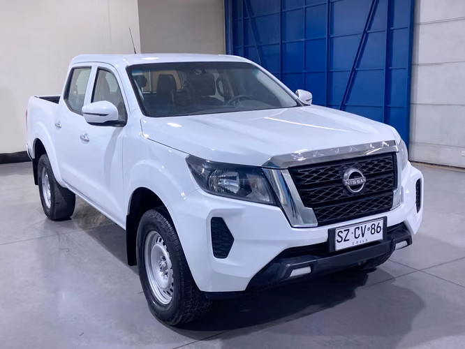 NAVARA SE 4X2 SZCV86-SANTIAGO - Imagen 6