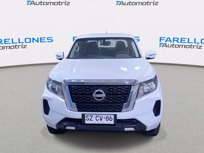 NAVARA SE 4X2 SZCV86-SANTIAGO - Imagen 7