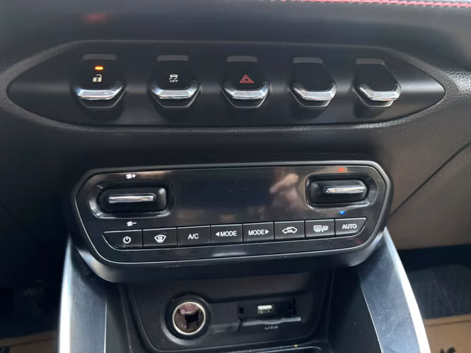 2024 Chevrolet Groove 1.5 PREMIER P 4X2 MT 5P.