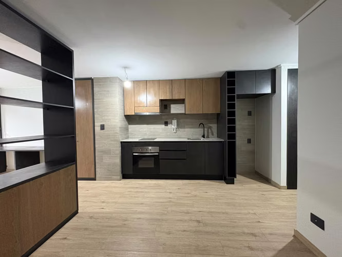 ¡Lindo y Amplio Home Studio en Arriendo! | Toesca 2576 - Imagen 4