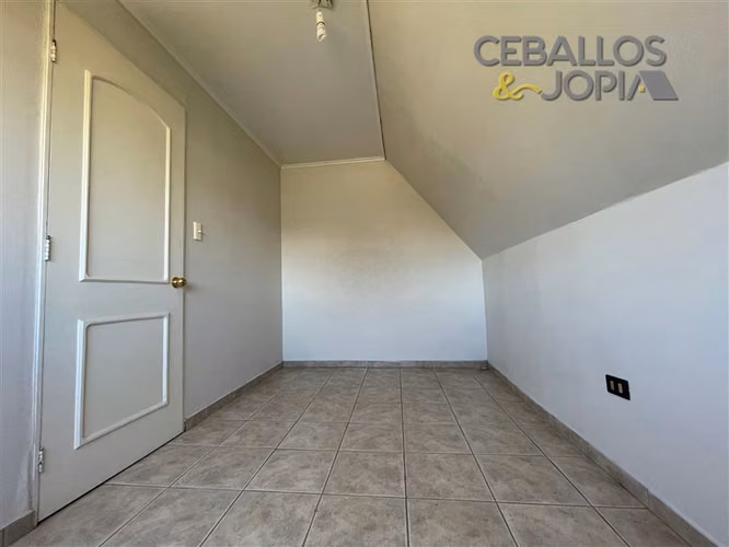 Casa en arriendo de 3 dorm. en Quilpué