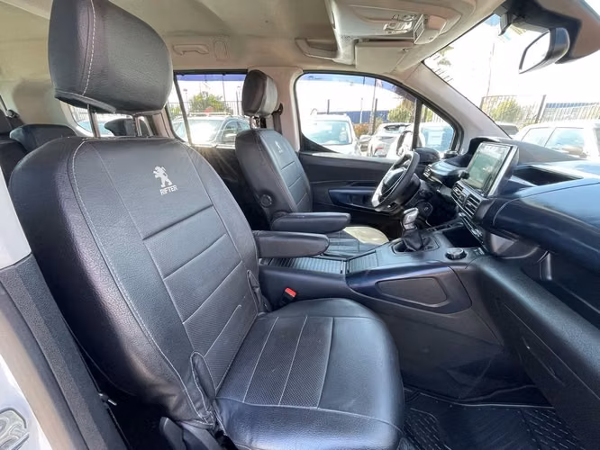 PEUGEOT RIFTER 2021 - Imagen 18